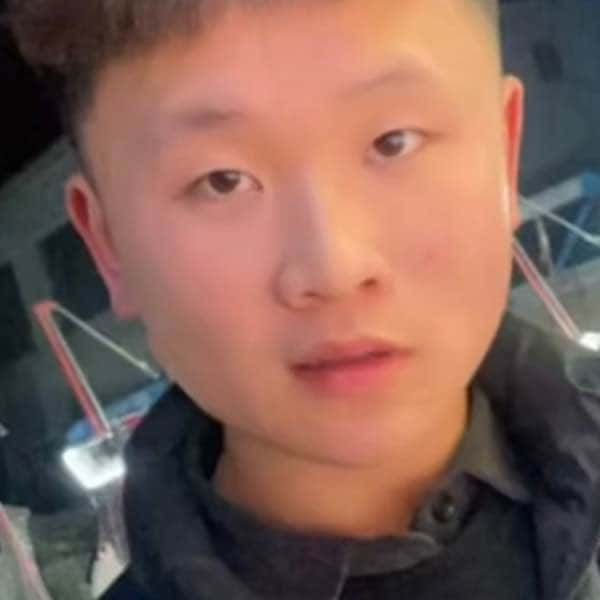 河南21岁单身帅哥真诚找对象-井冈山征婚相亲网