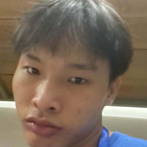 海南19岁单身帅哥真诚找对象-井冈山征婚相亲网