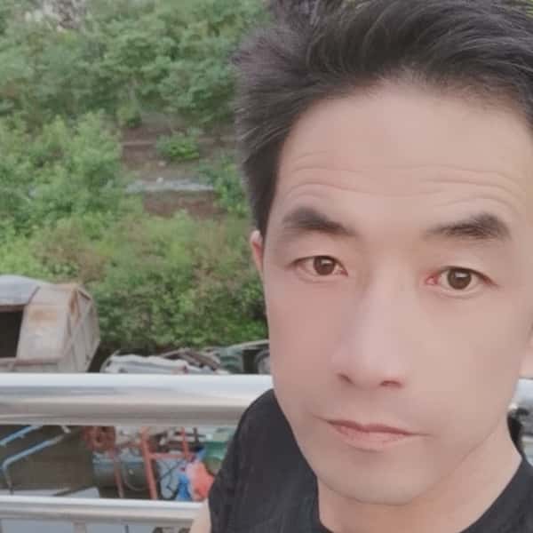 陕西44岁单身帅哥真诚找对象-井冈山征婚相亲网