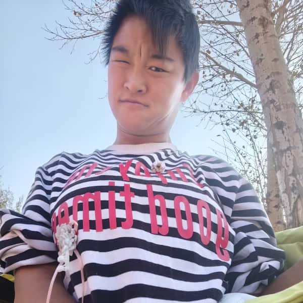 内蒙古24岁单身美女真诚找对象-井冈山征婚相亲网